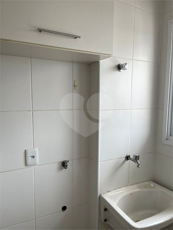 Apartamento para alugar com 2 quartos, 50m² - Foto 5