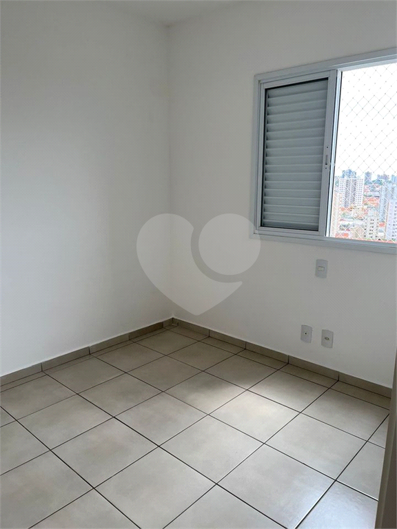 Apartamento para alugar com 2 quartos, 50m² - Foto 9