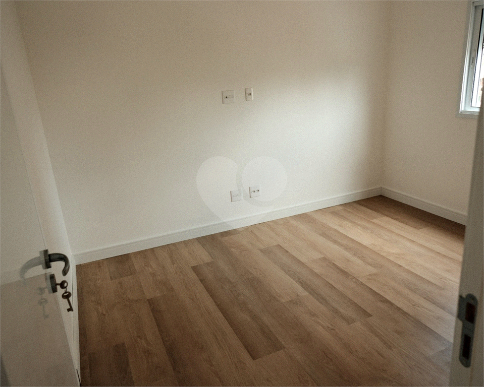 Apartamento à venda com 2 quartos, 61m² - Foto 10