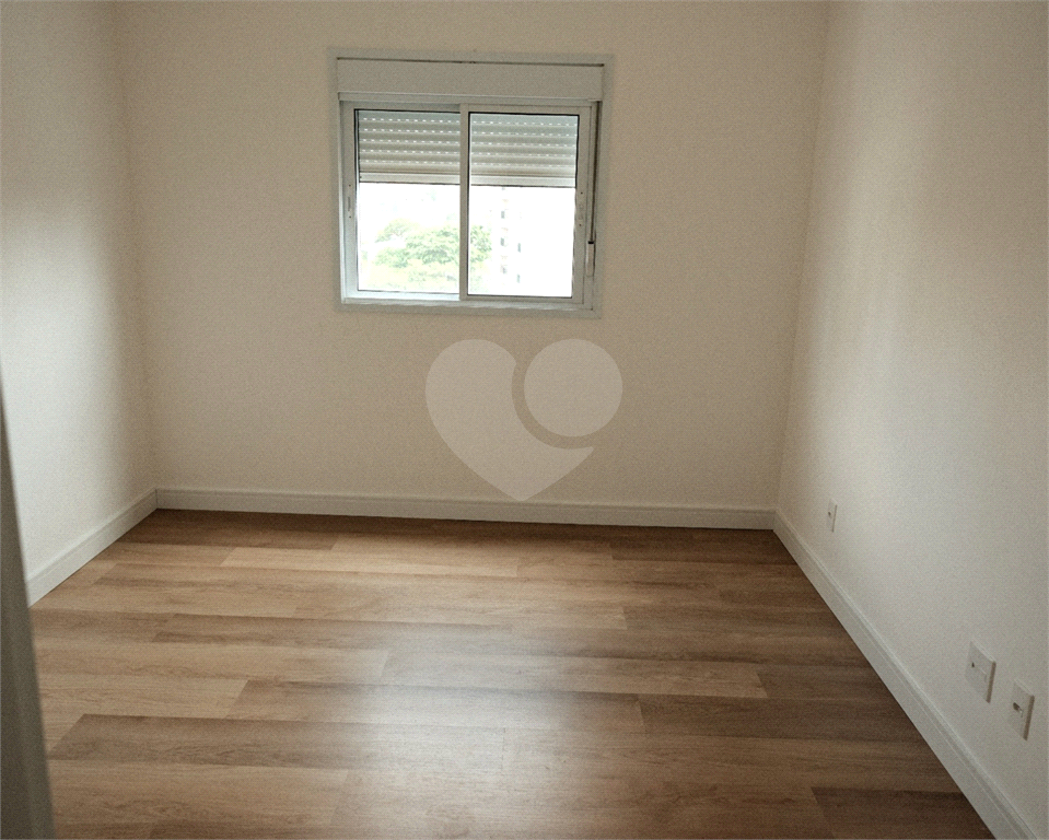 Apartamento à venda com 2 quartos, 61m² - Foto 15