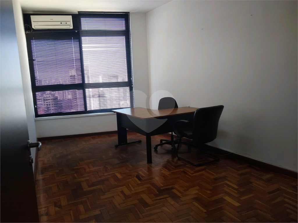 SALAS em CENTRO