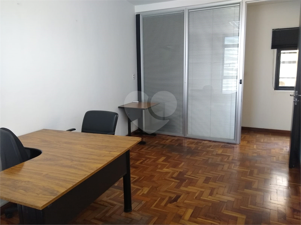 SALAS em CENTRO