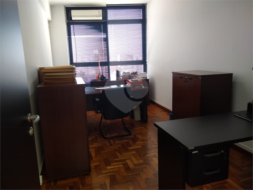 SALAS em CENTRO