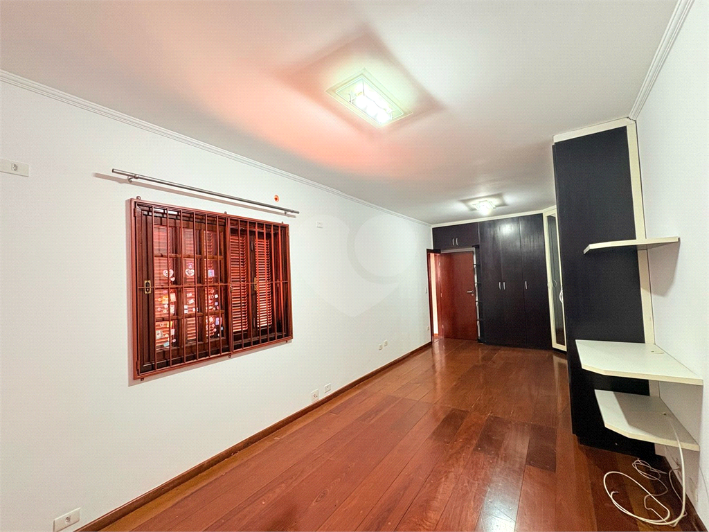Sobrado à venda e aluguel com 3 quartos, 272m² - Foto 33