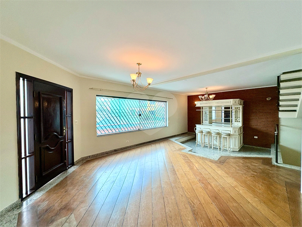 Sobrado à venda e aluguel com 3 quartos, 272m² - Foto 14