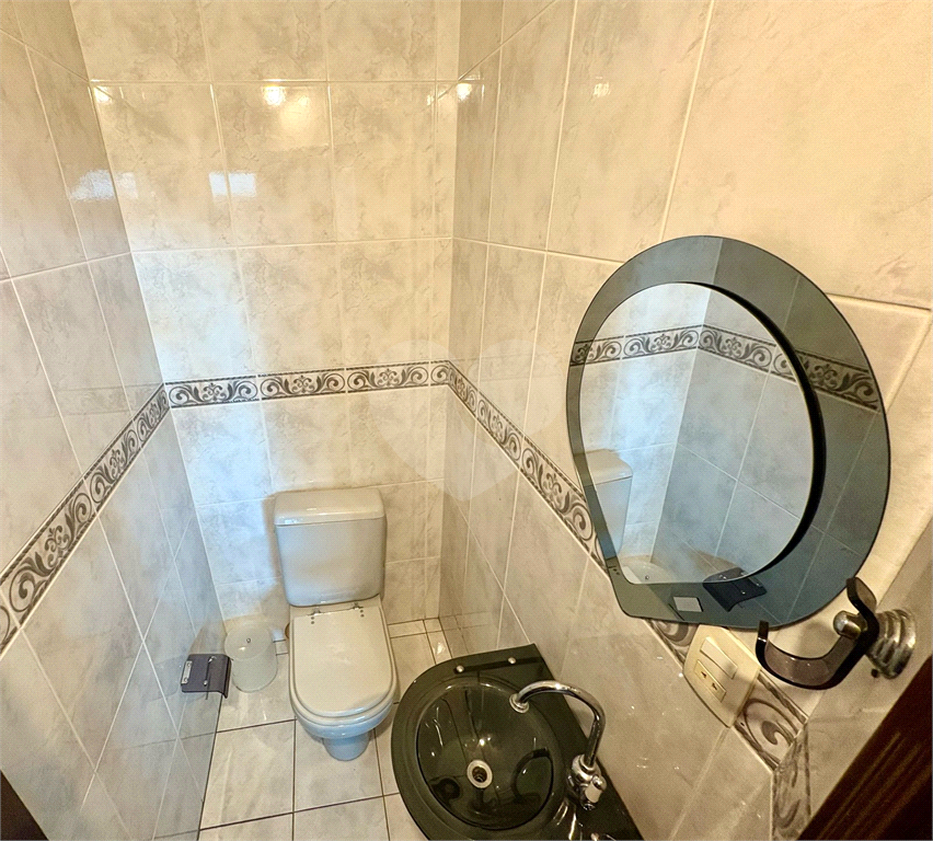 Sobrado à venda e aluguel com 3 quartos, 272m² - Foto 17