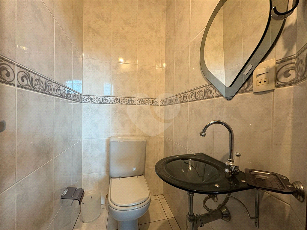 Sobrado à venda e aluguel com 3 quartos, 272m² - Foto 38