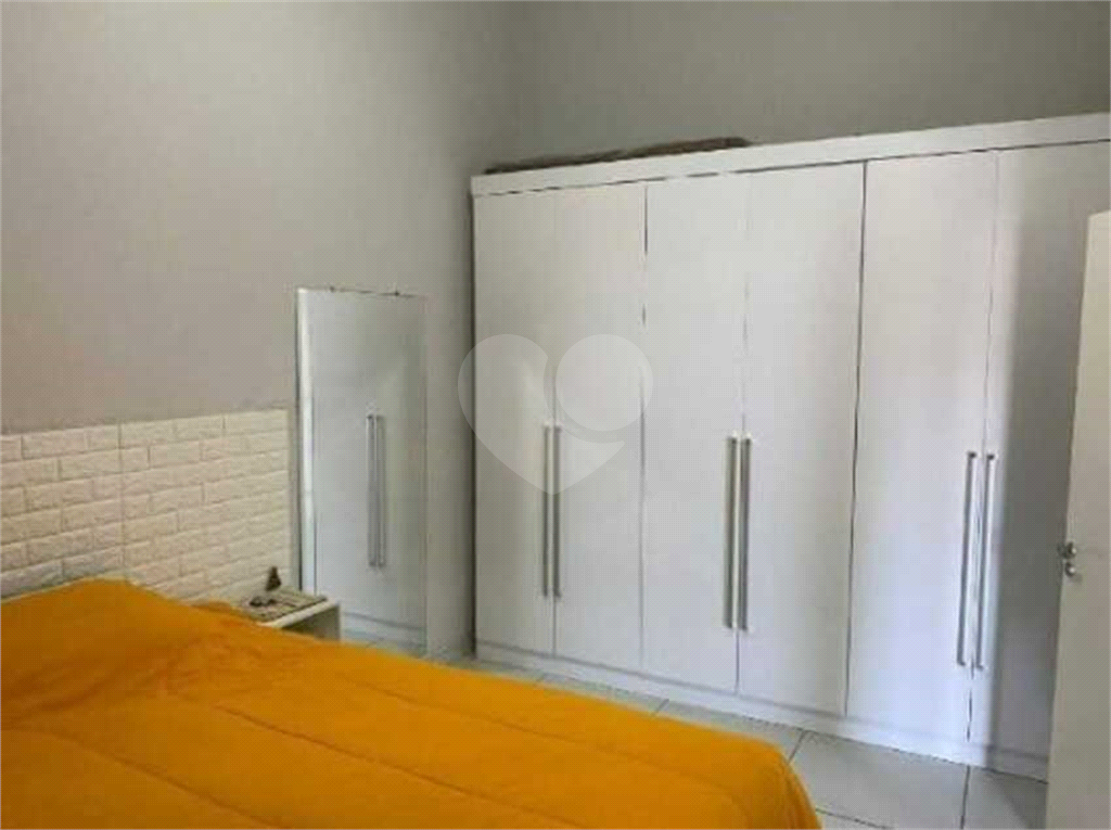 Casa à venda com 4 quartos, 222m² - Foto 4