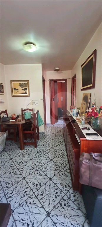 Apartamento à venda com 2 quartos, 58m² - Foto 14