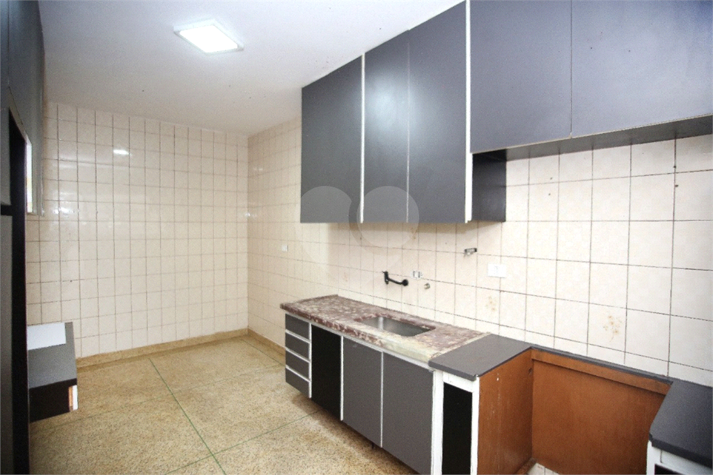 Apartamento à venda com 2 quartos, 77m² - Foto 15