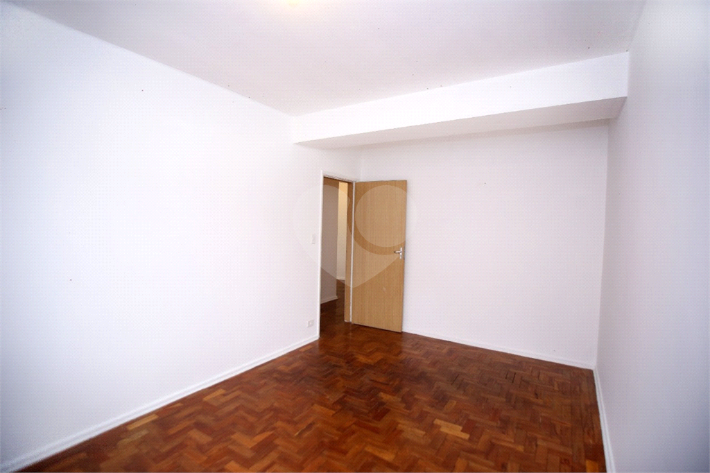 Apartamento à venda com 2 quartos, 77m² - Foto 10