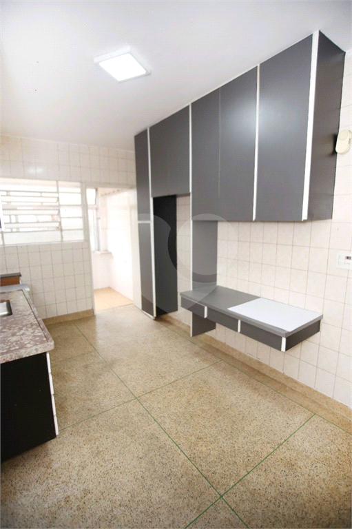 Apartamento à venda com 2 quartos, 77m² - Foto 16