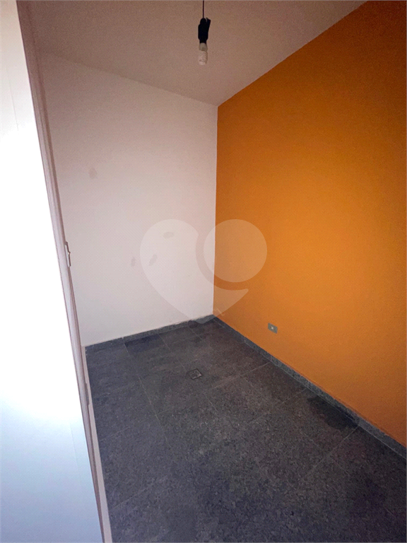 Sobrado comercial e residencial no Tremembé