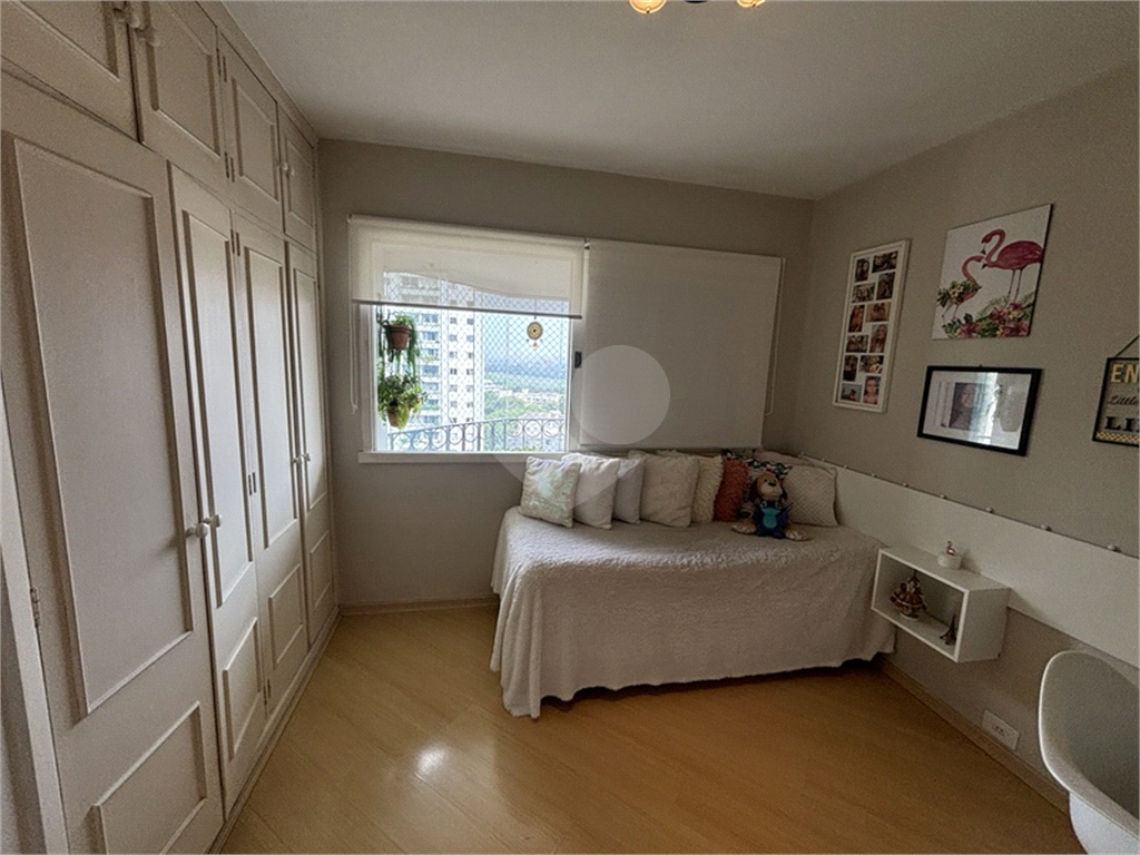 Apartamento à venda com 3 quartos, 95m² - Foto 14