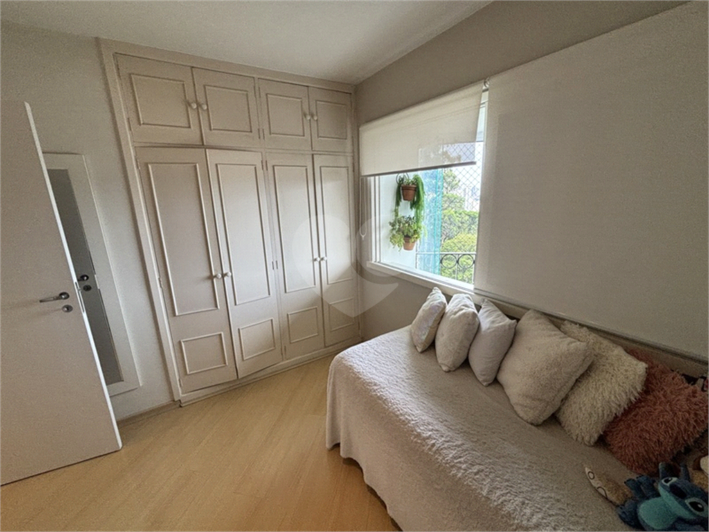 Apartamento à venda com 3 quartos, 95m² - Foto 12