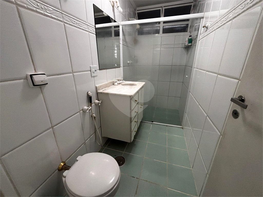 APARTAMENTO BAIRRO PARAÍSO COM 146 M² ÚTEIS - 2 VAGAS.