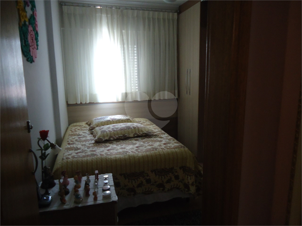 Apartamento 3 Dormitórios, Suite, 2 Banheiros, Vaga. Vila Gustavo. Aceita Pet