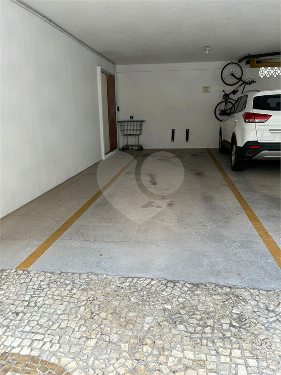Vila Mariana - Próximo Ao Colégio Arquidiocesano -Duas Vagas Na Garagem