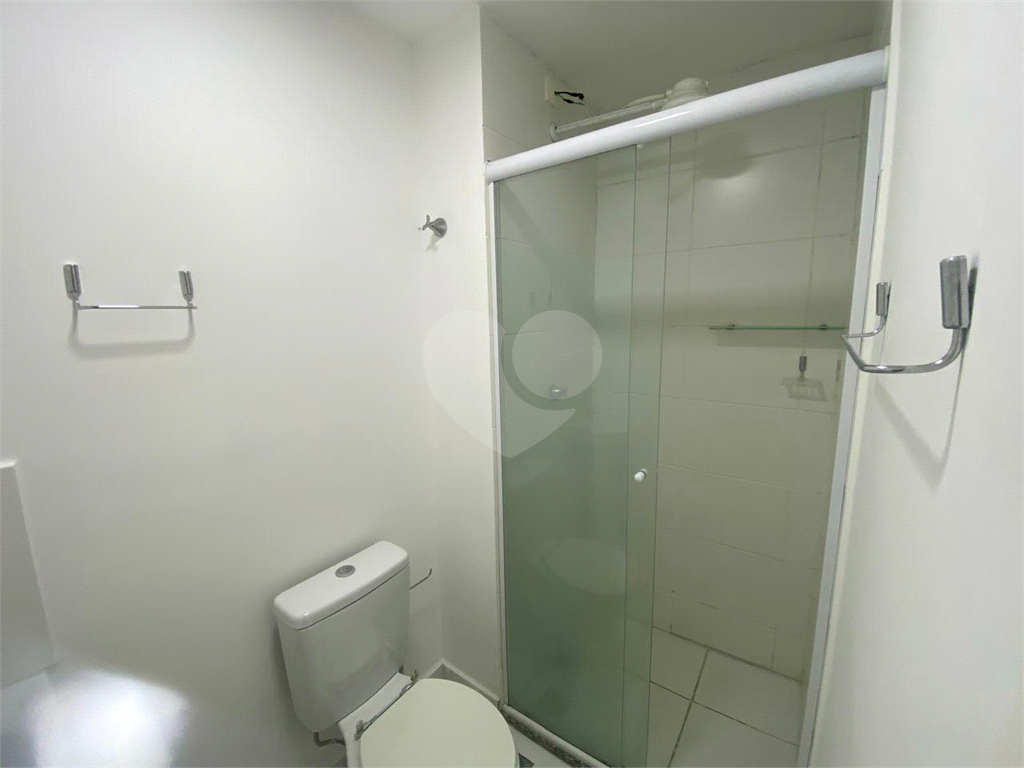 Apartamento à venda com 2 quartos, 36m² - Foto 14