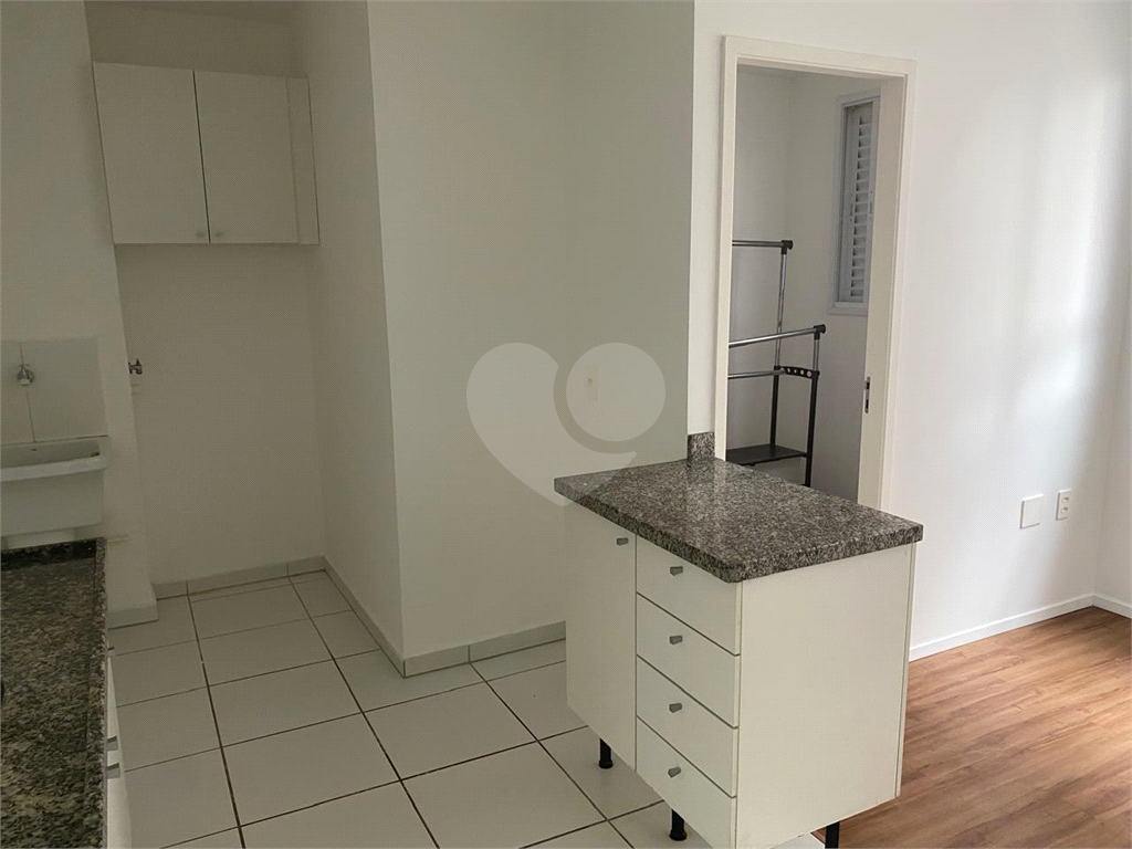 Apartamento à venda com 2 quartos, 36m² - Foto 4