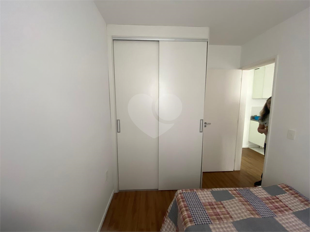 Apartamento à venda com 2 quartos, 36m² - Foto 13