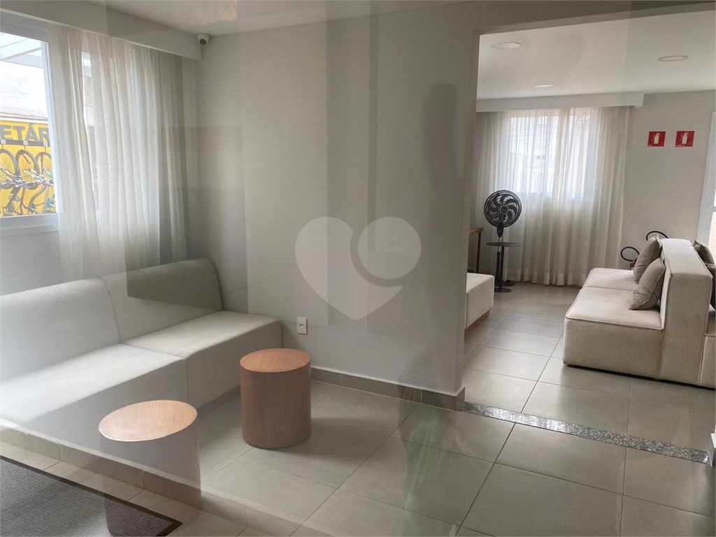 Apartamento à venda com 2 quartos, 36m² - Foto 30