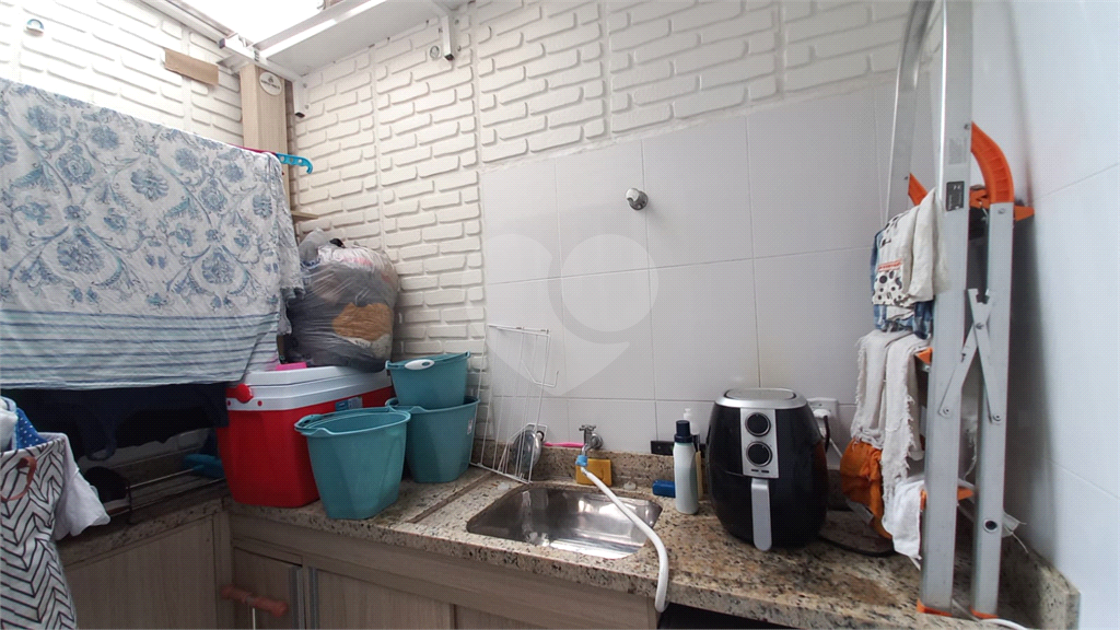 SOBRADO EM CONDOMÍNIO FECHADO VILA MARIA 