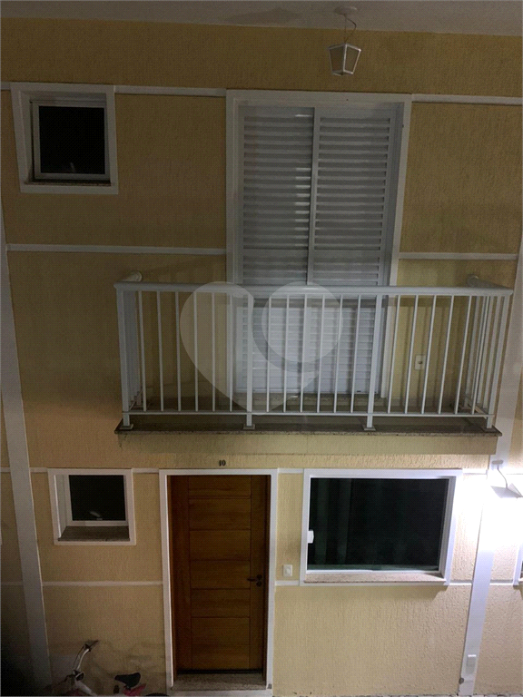 SOBRADO EM CONDOMÍNIO FECHADO VILA MARIA 