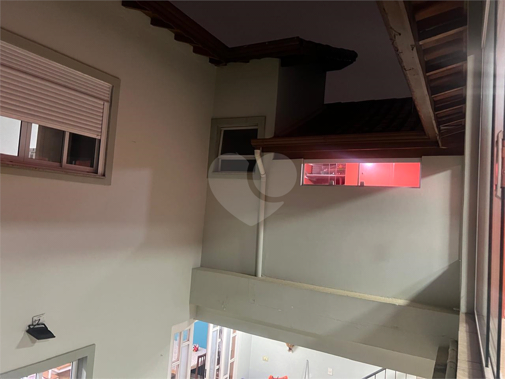 LINDO SOBRADO MUITO CONFORTO, ESPAÇO GOURMET,2 VAGAS, ESTUDA PERMUTA COMO PARTE DE PAGAMENTO .