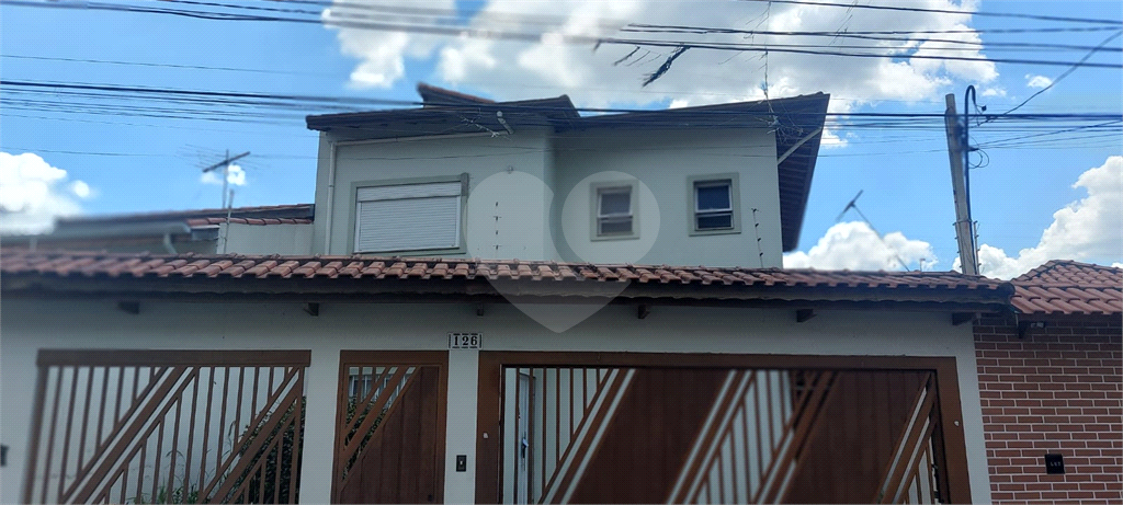 LINDO SOBRADO MUITO CONFORTO, ESPAÇO GOURMET,2 VAGAS, ESTUDA PERMUTA COMO PARTE DE PAGAMENTO .