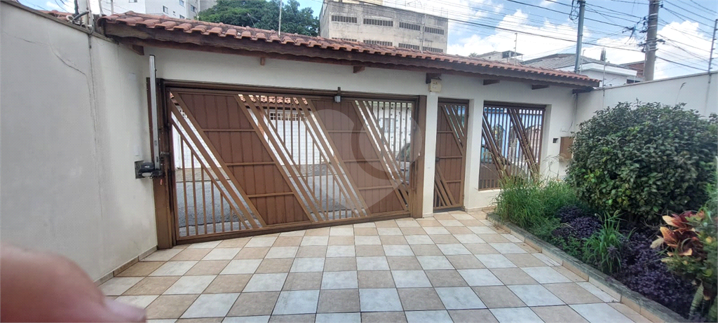 LINDO SOBRADO MUITO CONFORTO, ESPAÇO GOURMET,2 VAGAS, ESTUDA PERMUTA COMO PARTE DE PAGAMENTO .