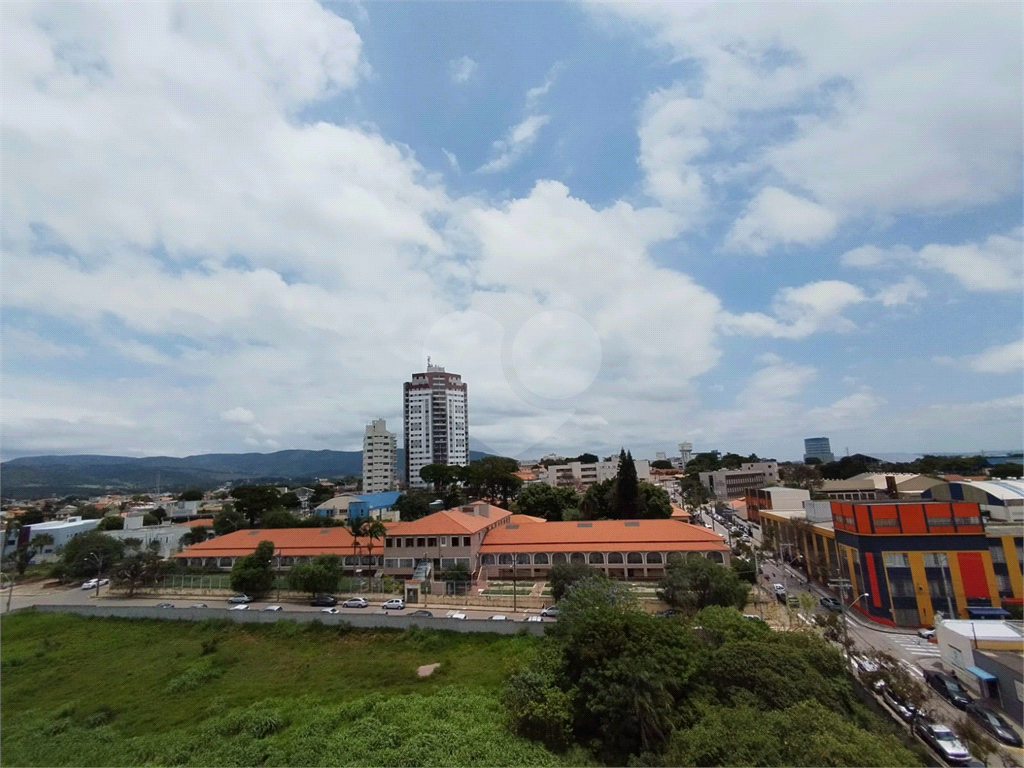 Apartamento à venda e aluguel com 3 quartos, 121m² - Foto 10