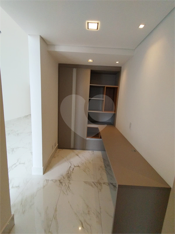 Apartamento à venda e aluguel com 3 quartos, 121m² - Foto 2