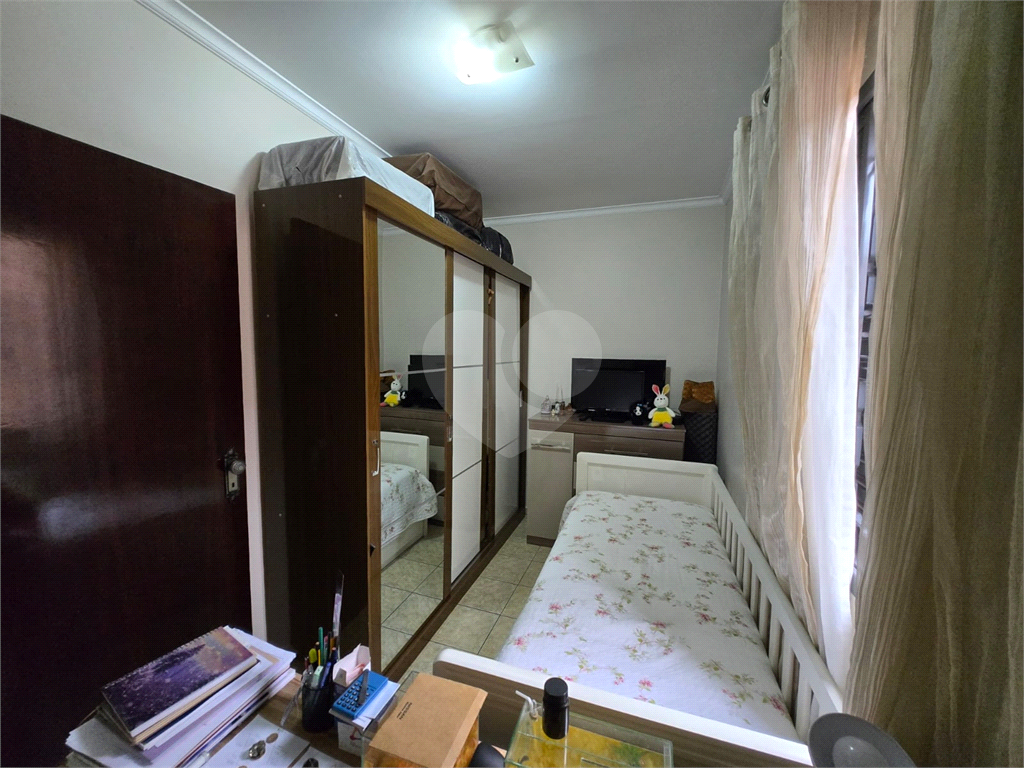 Amplo e espaçoso sobrado em Santana com 3 suítes, sala de estar e TV, copa, cozinha e, 3 vagas!
