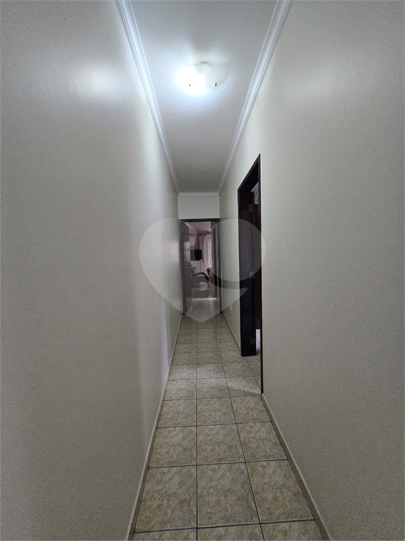 Amplo e espaçoso sobrado em Santana com 3 suítes, sala de estar e TV, copa, cozinha e, 3 vagas!