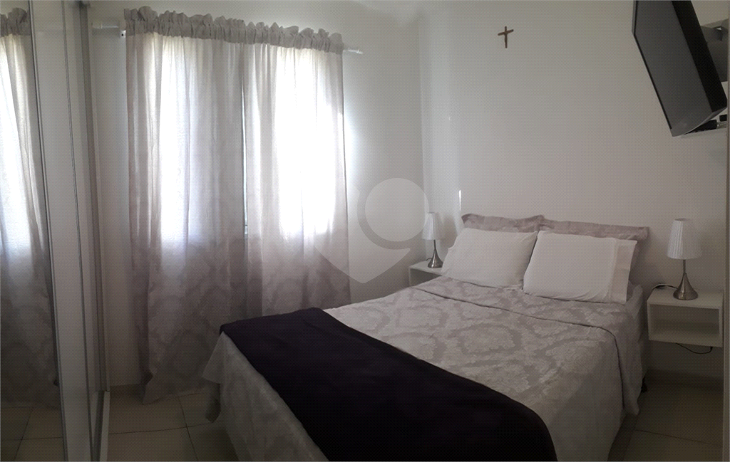 APARTAMENTO em LIMÃO