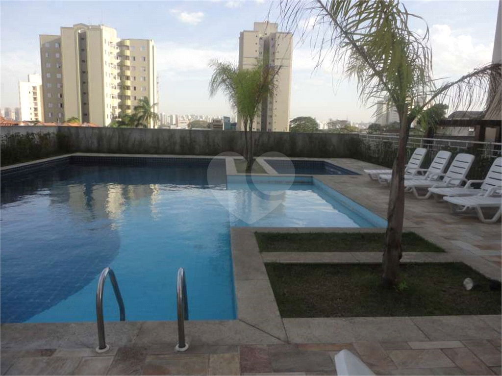 APARTAMENTO em LIMÃO