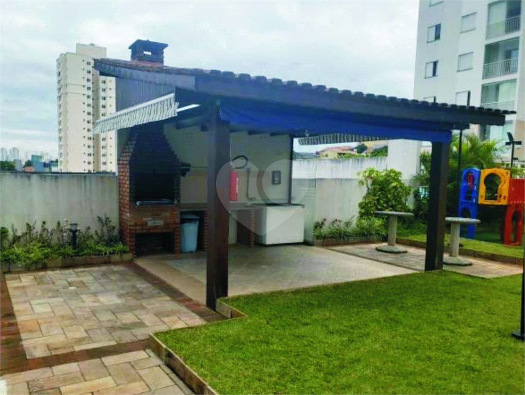 APARTAMENTO em LIMÃO