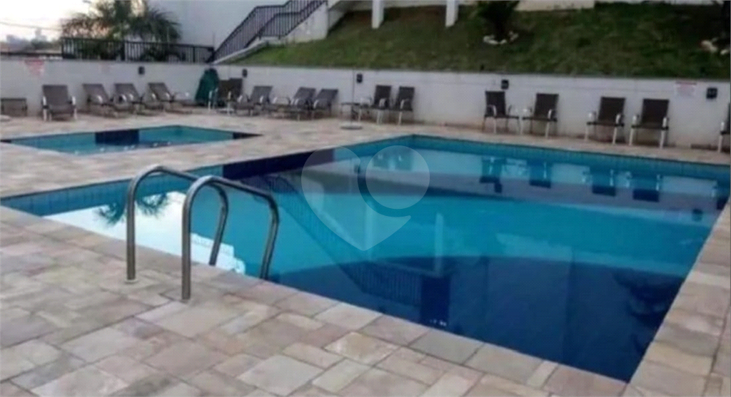 APARTAMENTO em TREMEMBÉ