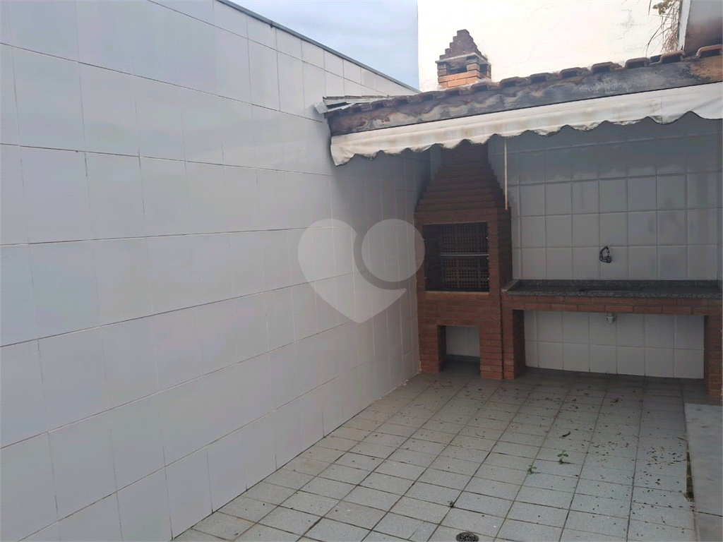 Casa à venda com 3 quartos, 178m² - Foto 2