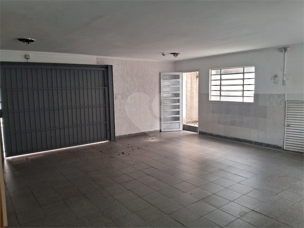 Casa à venda com 3 quartos, 178m² - Foto 6