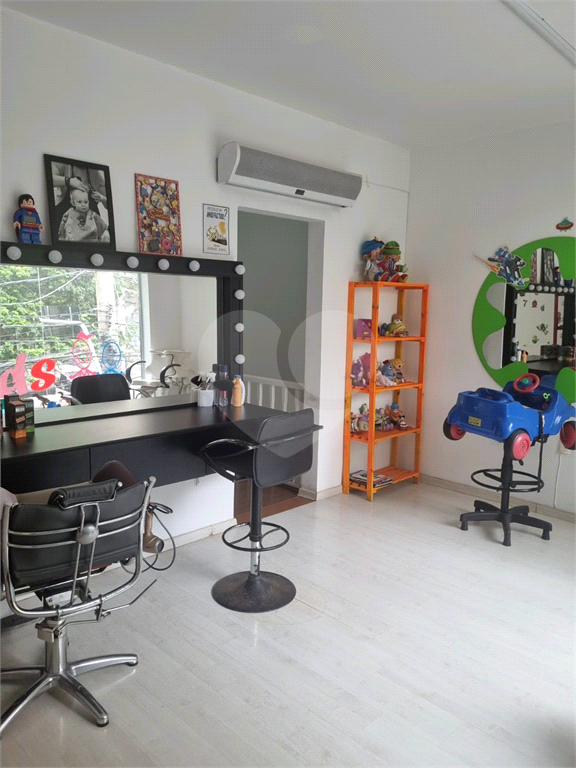 CASA COMERCIAL PARAÍSO