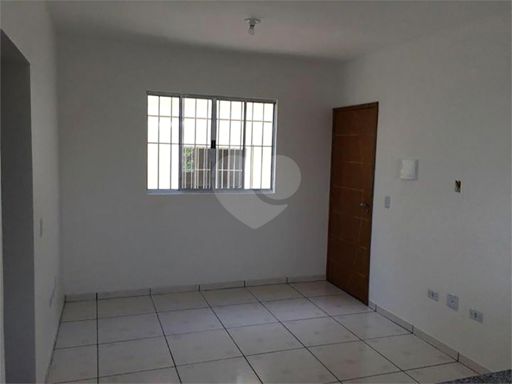 Apartamento à venda com 2 quartos, 50m² - Foto 4