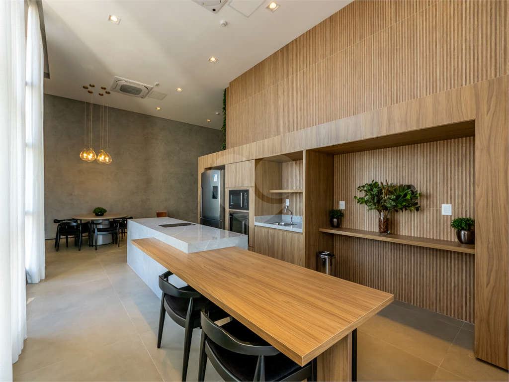 APARTAMENTO NOVO 4 DORMITÓRIOS À VENDA NA SAÚDE