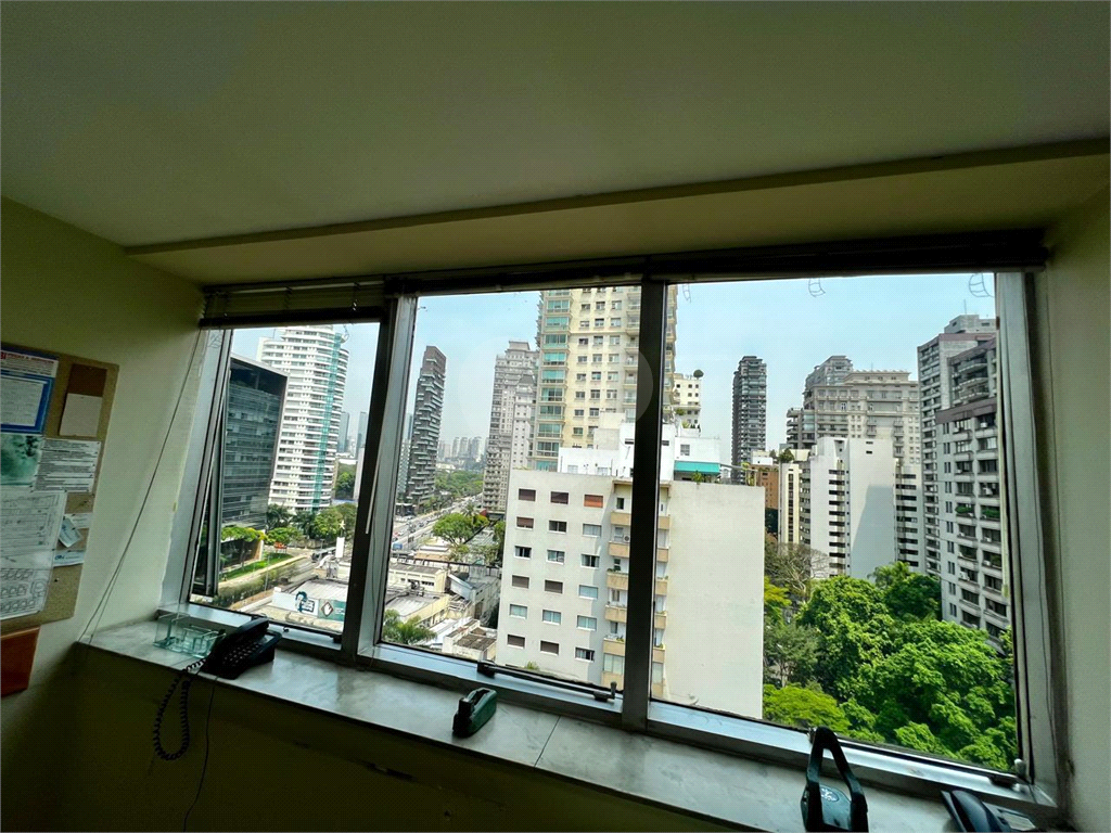 Sala Comercial Edifício Cidade Jardim 146 m2