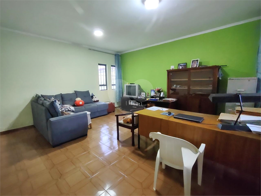 Casa à venda com 3 quartos, 152m² - Foto 18