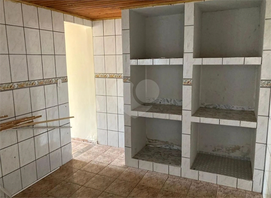 Casa à venda com 2 quartos, 58m² - Foto 17