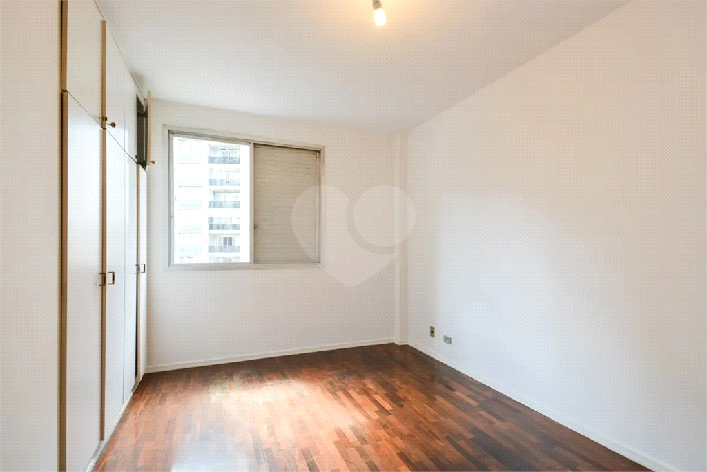 HIGIENOPOLIS - 1 DORM COM 60 M² 
