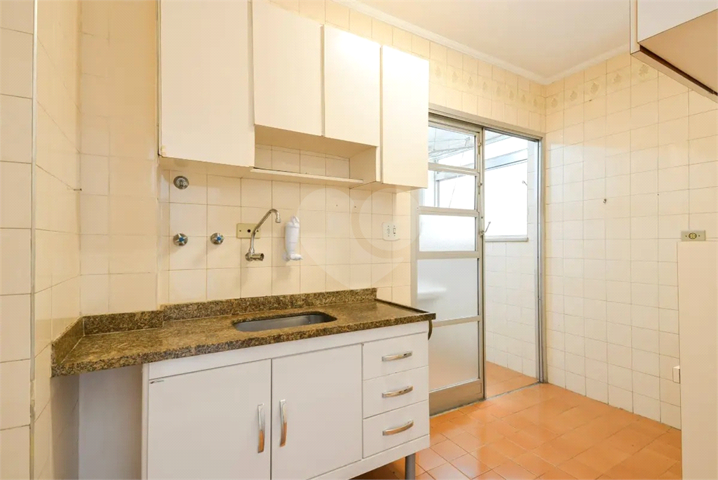 HIGIENOPOLIS - 1 DORM COM 60 M² 