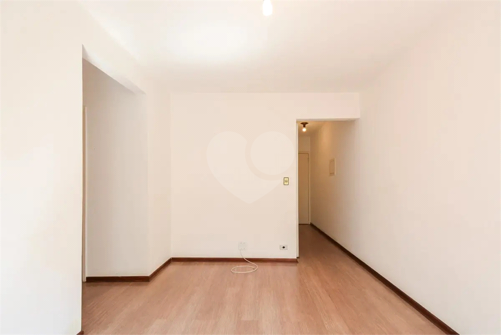 HIGIENOPOLIS - 1 DORM COM 60 M² 